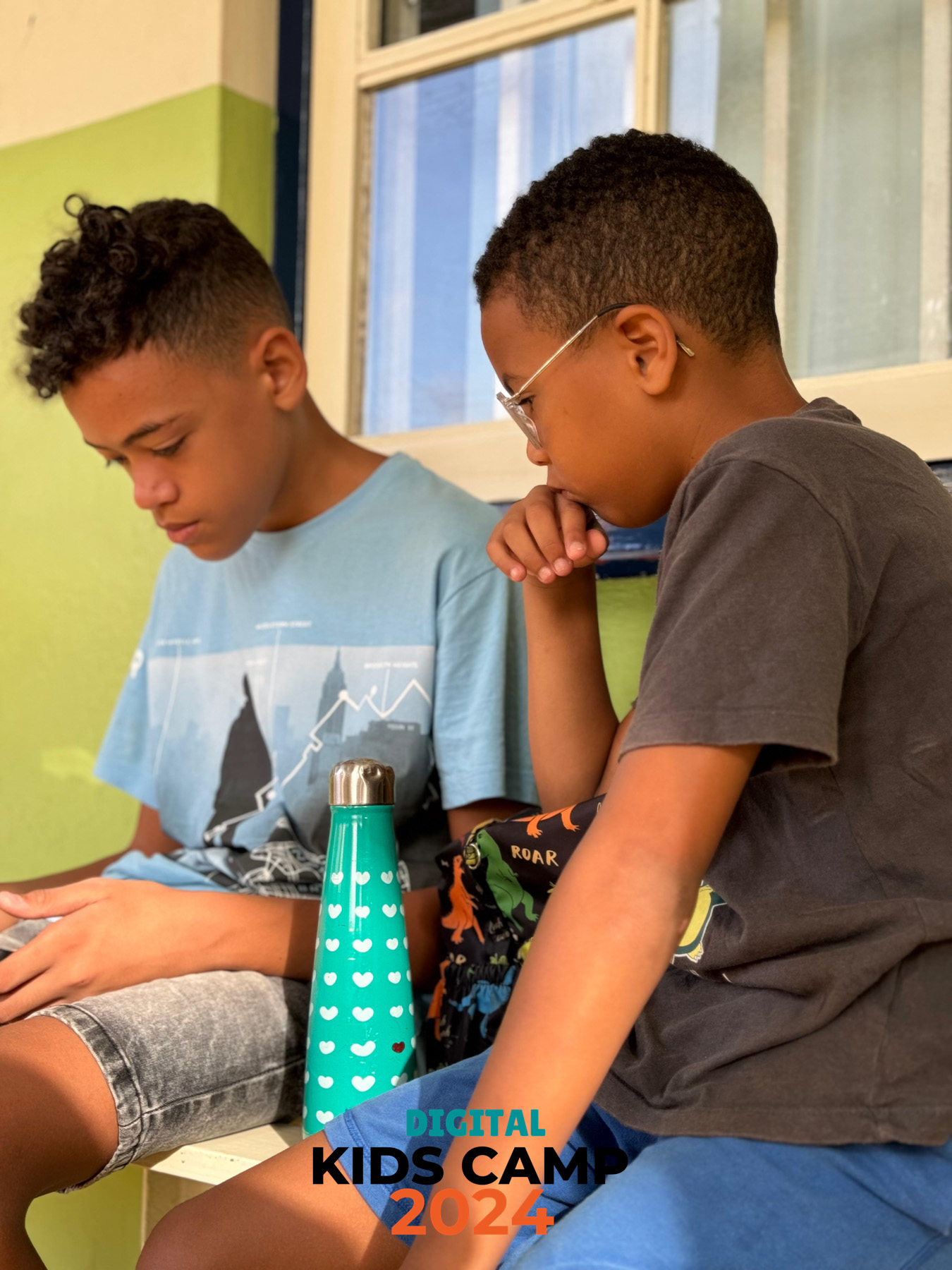 Kinderen vieren een verjaardag bij BrightClub